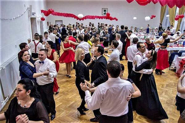 Súborový ples 2. ročník – FS Lipovec, photo 2