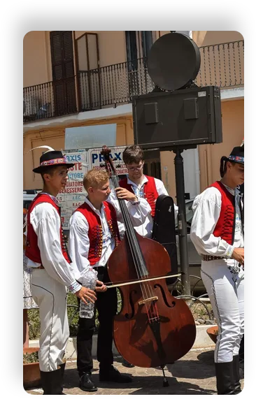 FS Lipovec members in folk costumes